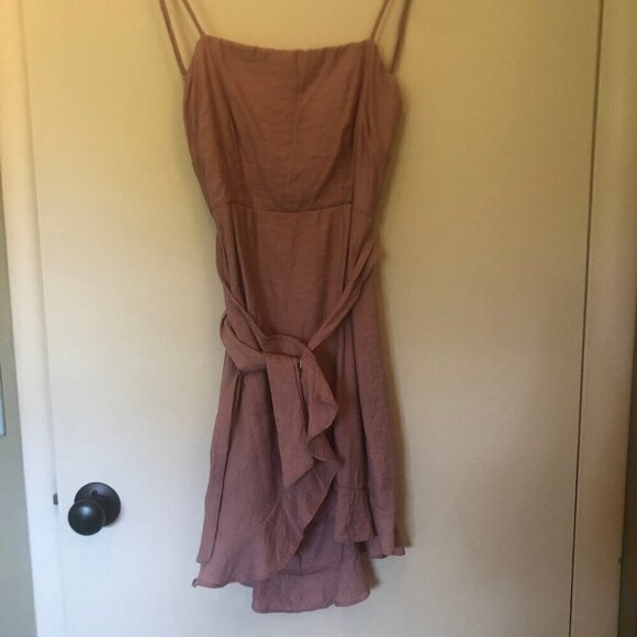 Hello Molly Top It Off dusty pink faux wrap dress sz M - Picture 5 of 16